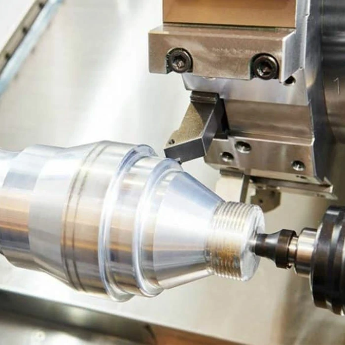 Taller de capacitación con tornos CNC en sede Guadalajara
